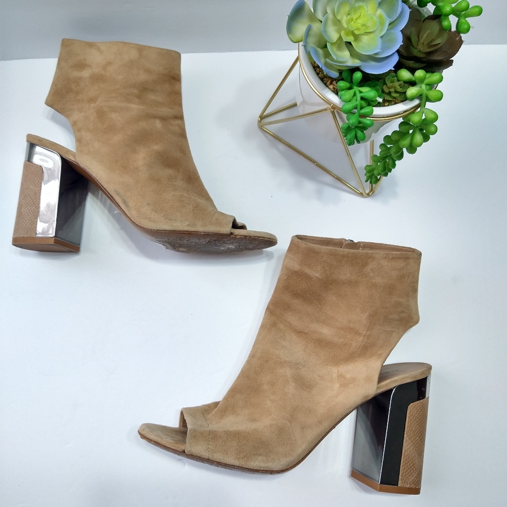 Vince Fenmore Peep-Toe Sand Bootie